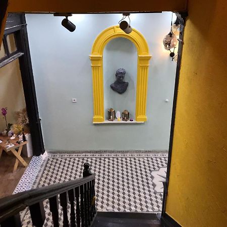 Titan House Vandrerhjem İzmir Eksteriør bilde