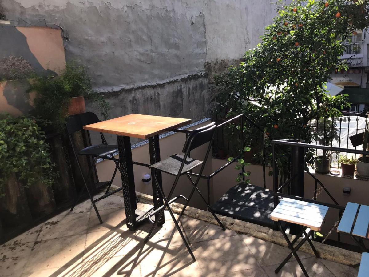 Titan House Vandrerhjem İzmir Eksteriør bilde